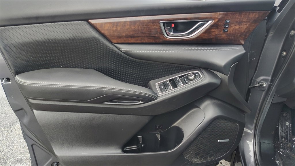 Used 2023 Subaru Ascent Touring image 8