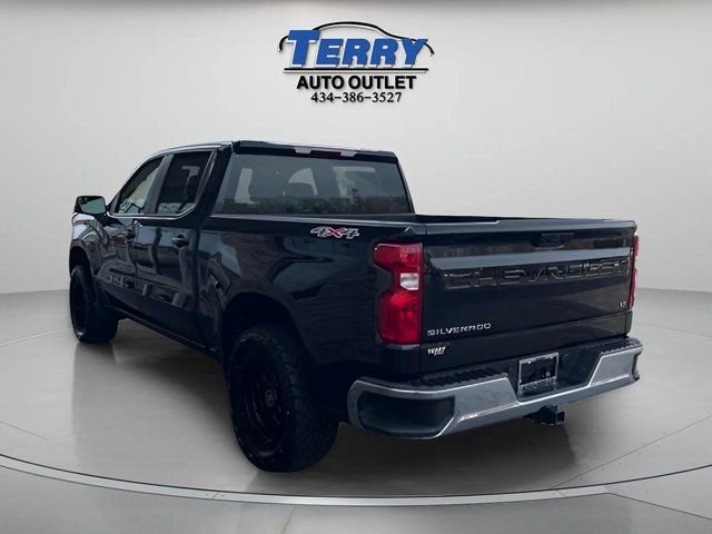Used 2025 Chevrolet Silverado 1500 LT image 5
