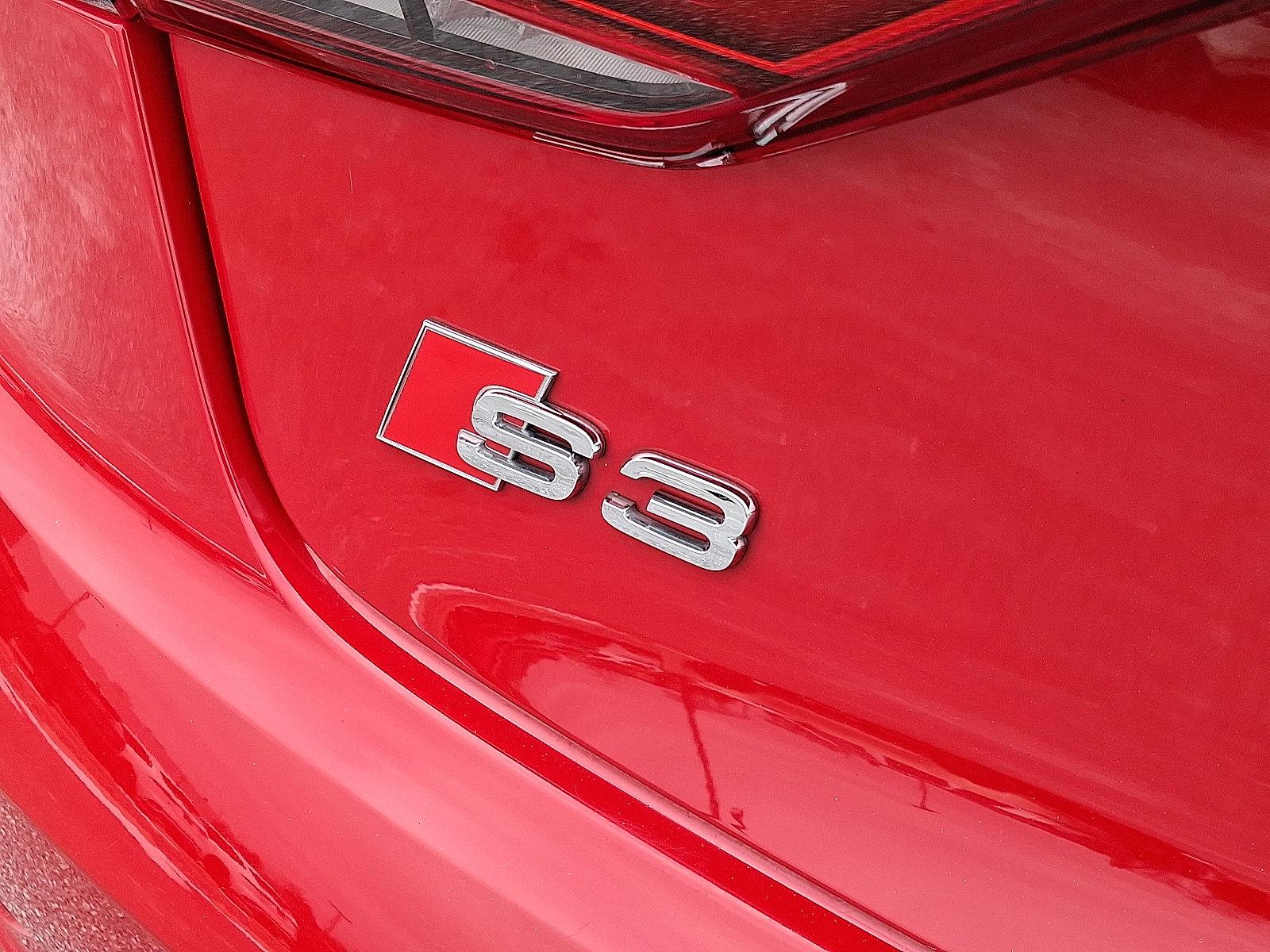 Used 2017 Audi S3 Premium Plus w/ Technology Package image 30