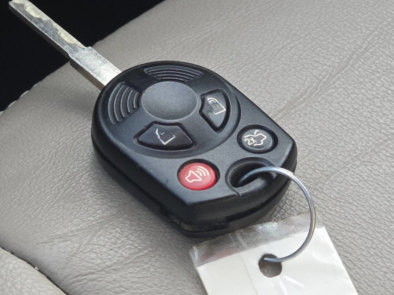 Used 2018 Ford Escape SEL image 63