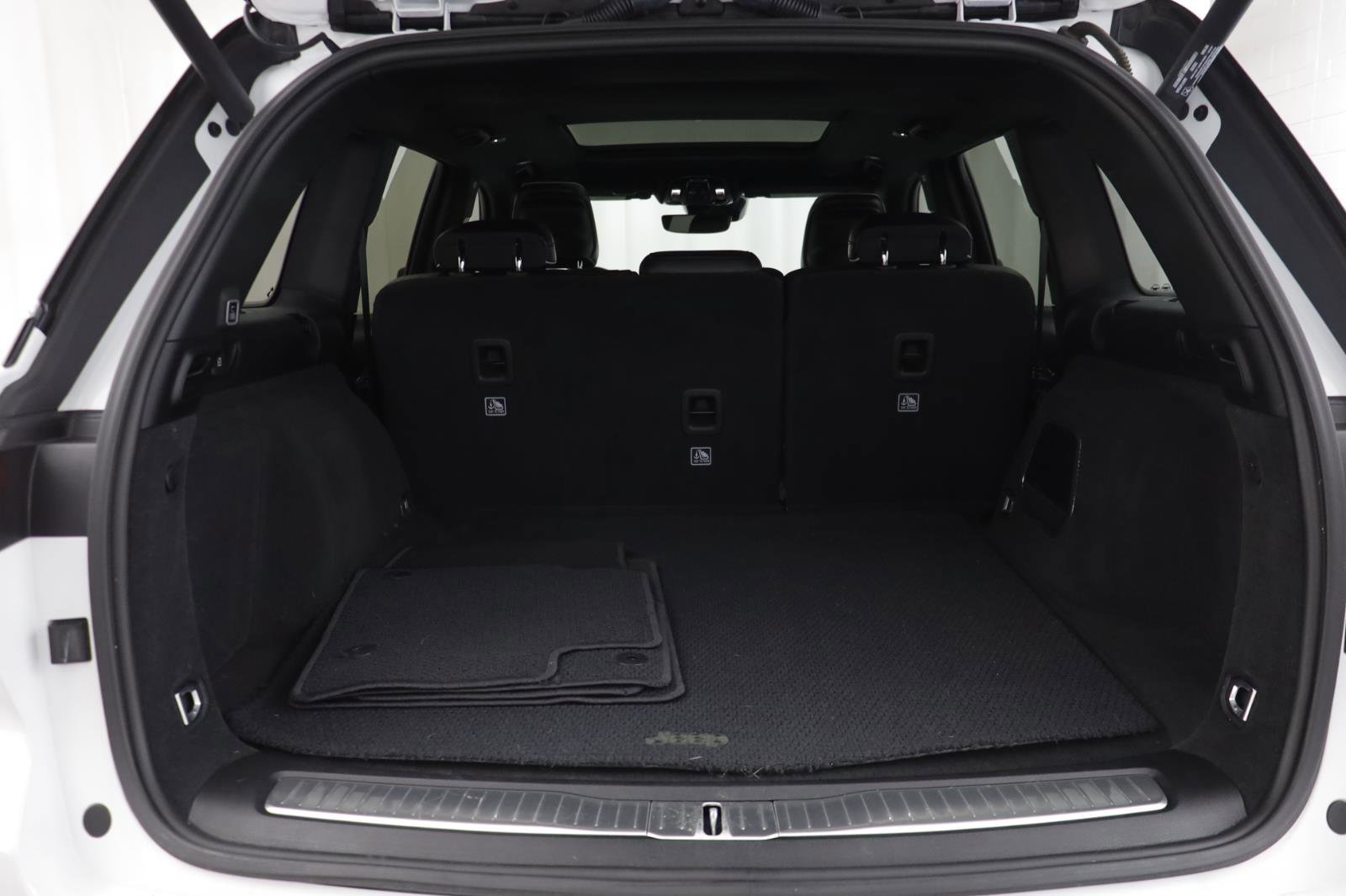 Used 2022 Jeep Grand Cherokee Summit image 18