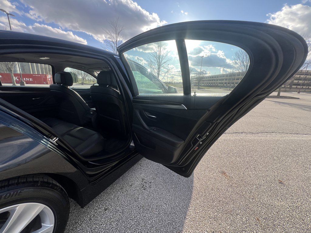 Used 2012 BMW 528i xDrive Sedan image 12