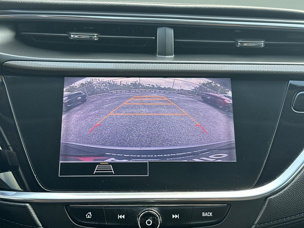 Used 2022 Buick Encore GX Select FWD image 40