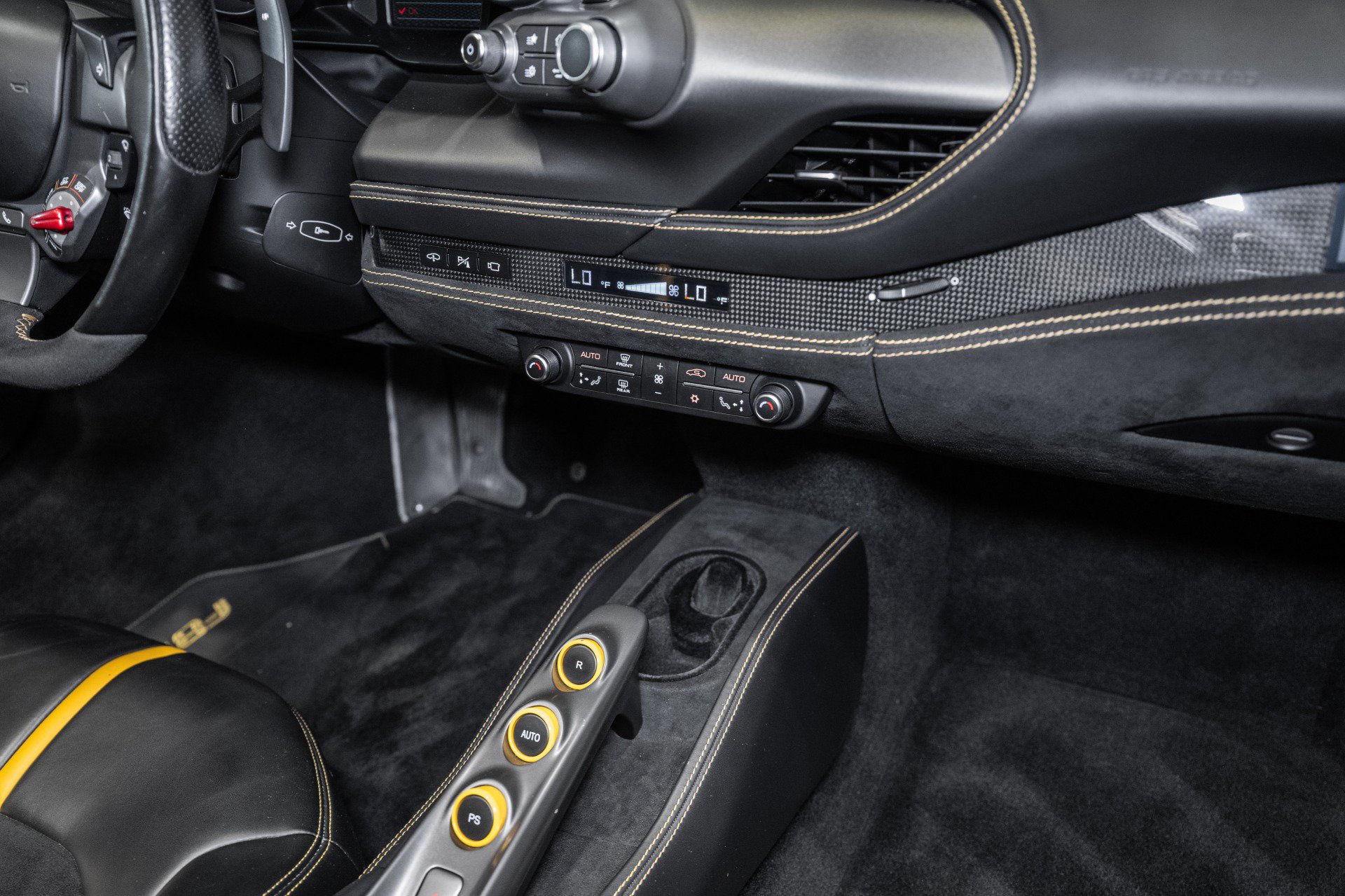 Used 2023 Ferrari F8 Tributo RWD image 26