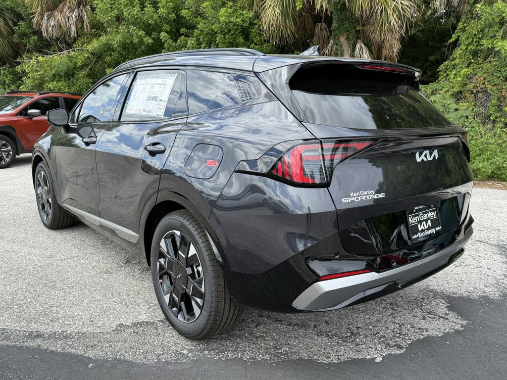 New 2026 Kia Sportage SX FWD image 6