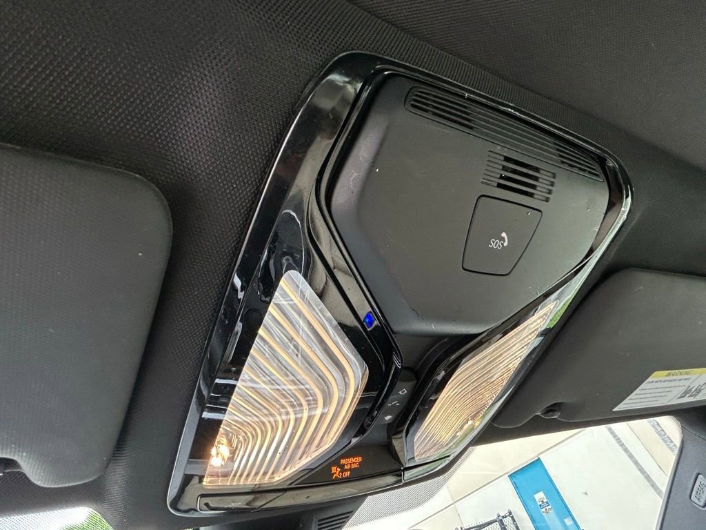 Used 2022 BMW 330i Sedan w/ Driving Assistance Package image 27