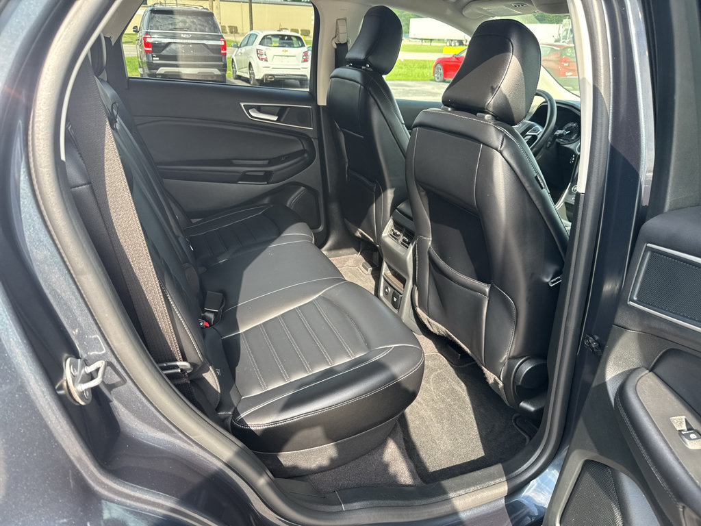 Used 2024 Ford Edge SEL w/ Convenience Package AWD/4WD image 17