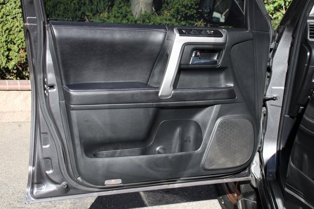 Used 2022 Toyota 4Runner SR5 image 15