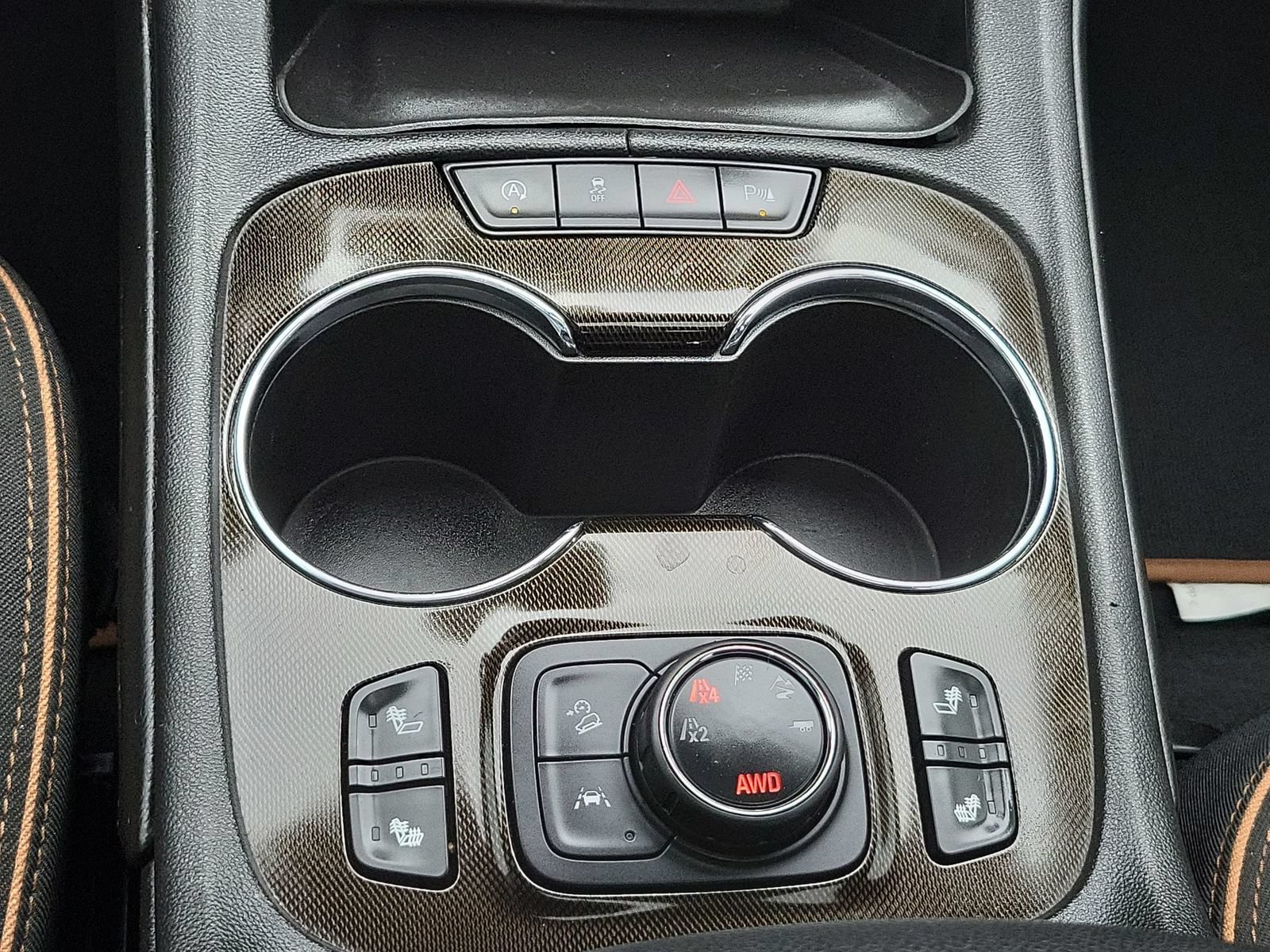 Used 2021 GMC Acadia AT4 w/ Trailering Package AWD/4WD image 35