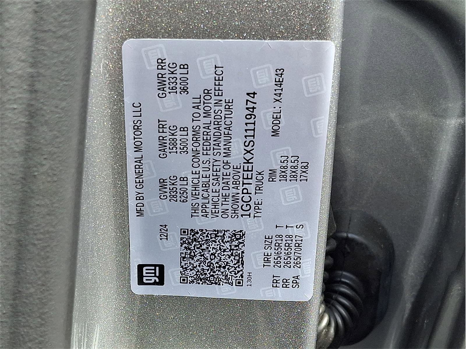 Used 2025 Chevrolet Colorado Trail Boss image 14