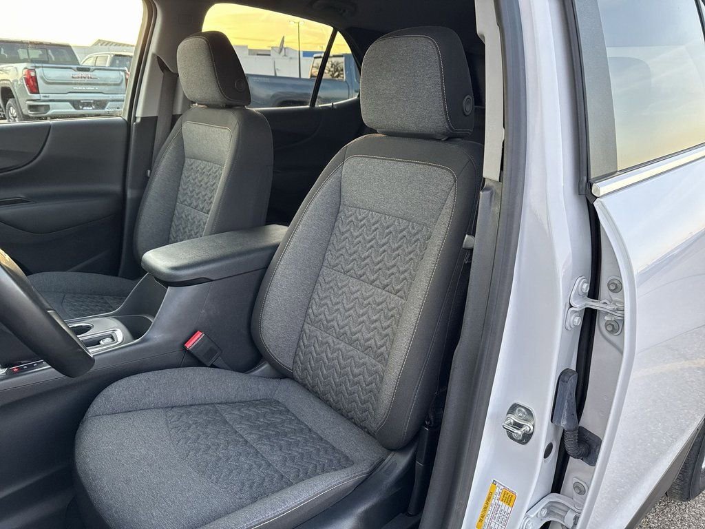 Certified 2024 Chevrolet Equinox LT image 11