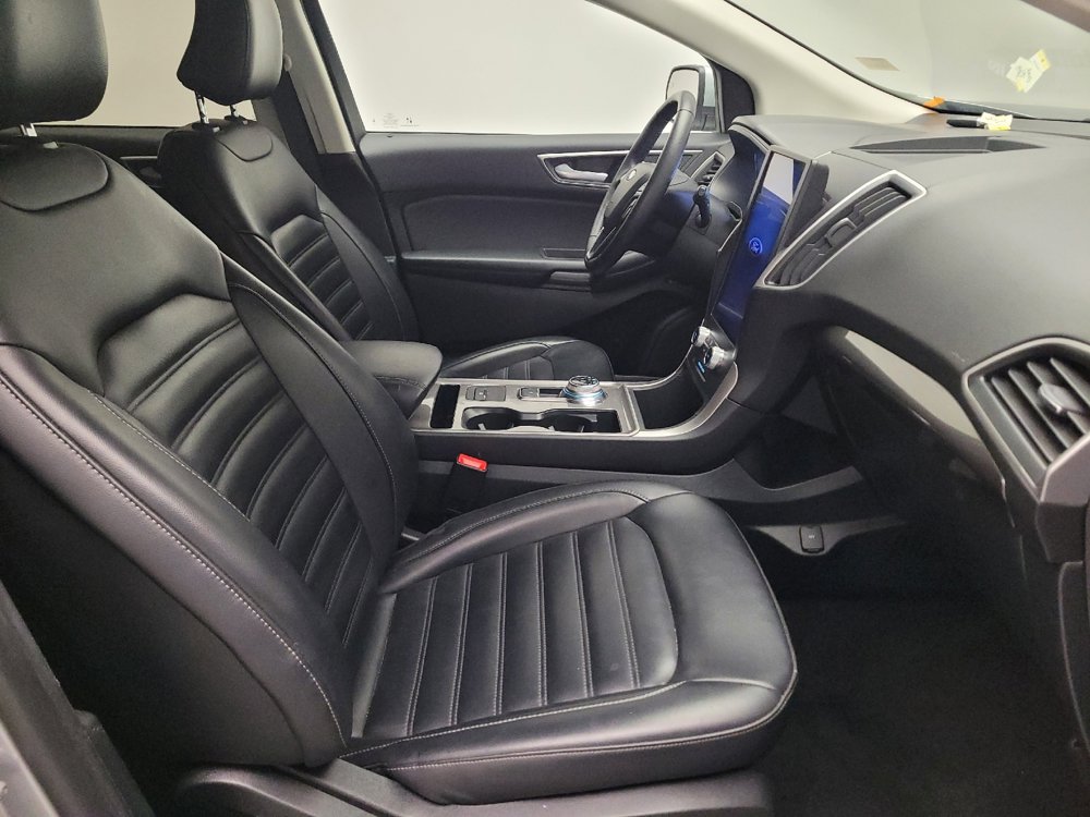 Used 2024 Ford Edge SEL image 21