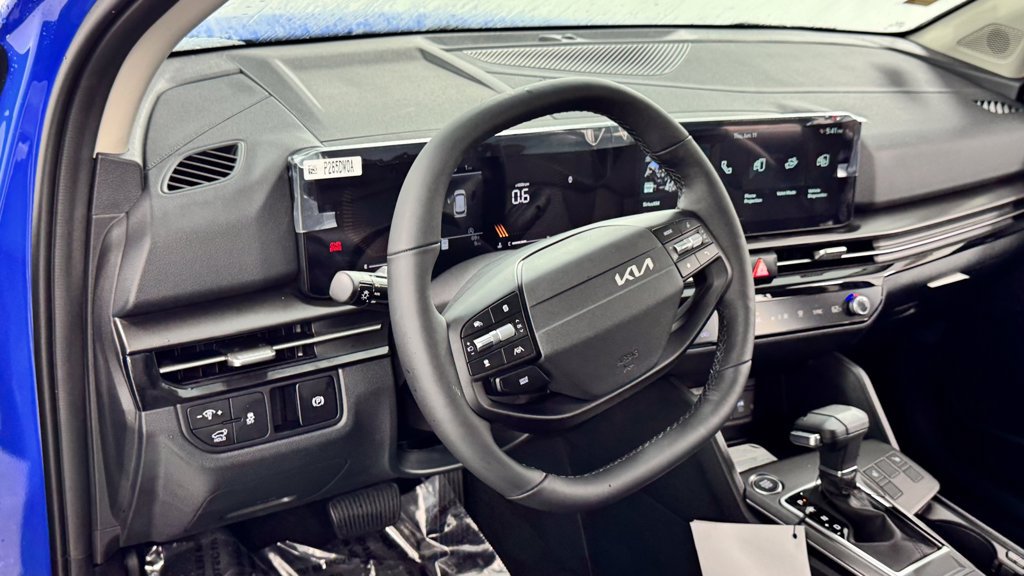 New 2026 Kia Sportage EX FWD image 36