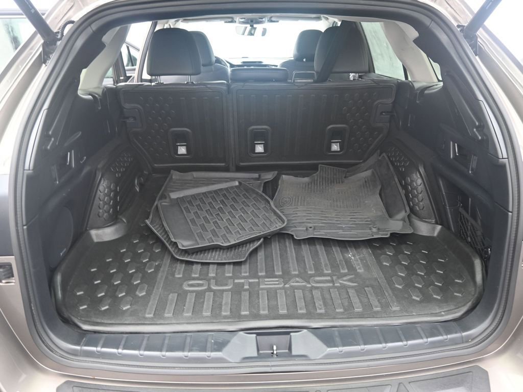 Used 2023 Subaru Outback Limited XT image 18