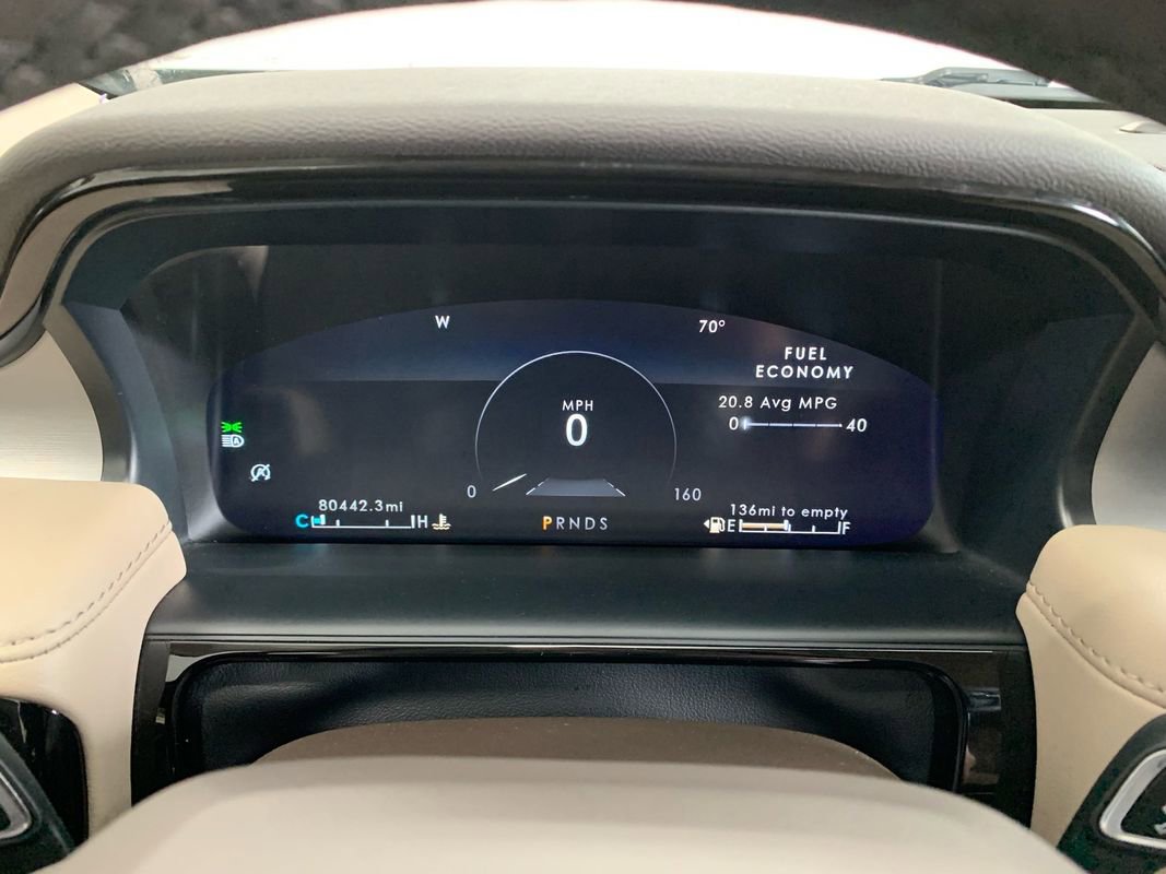 Used 2023 Lincoln Nautilus AWD image 37