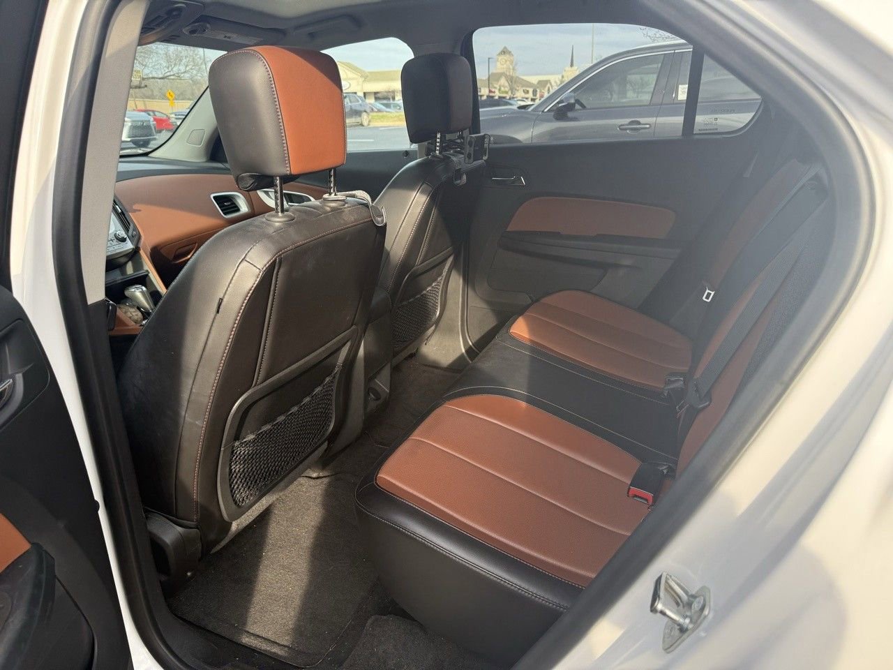 Used 2016 Chevrolet Equinox LTZ w/ Enhanced Convenience Package image 17