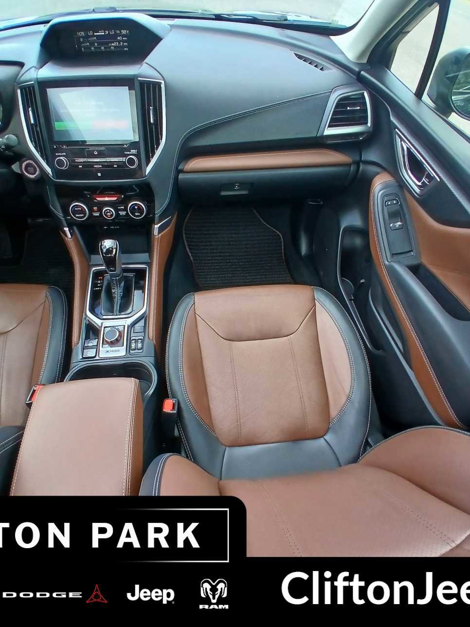 Used 2022 Subaru Forester Touring AWD/4WD image 23