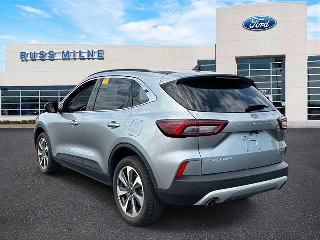 Used 2024 Ford Escape Platinum AWD/4WD image 5