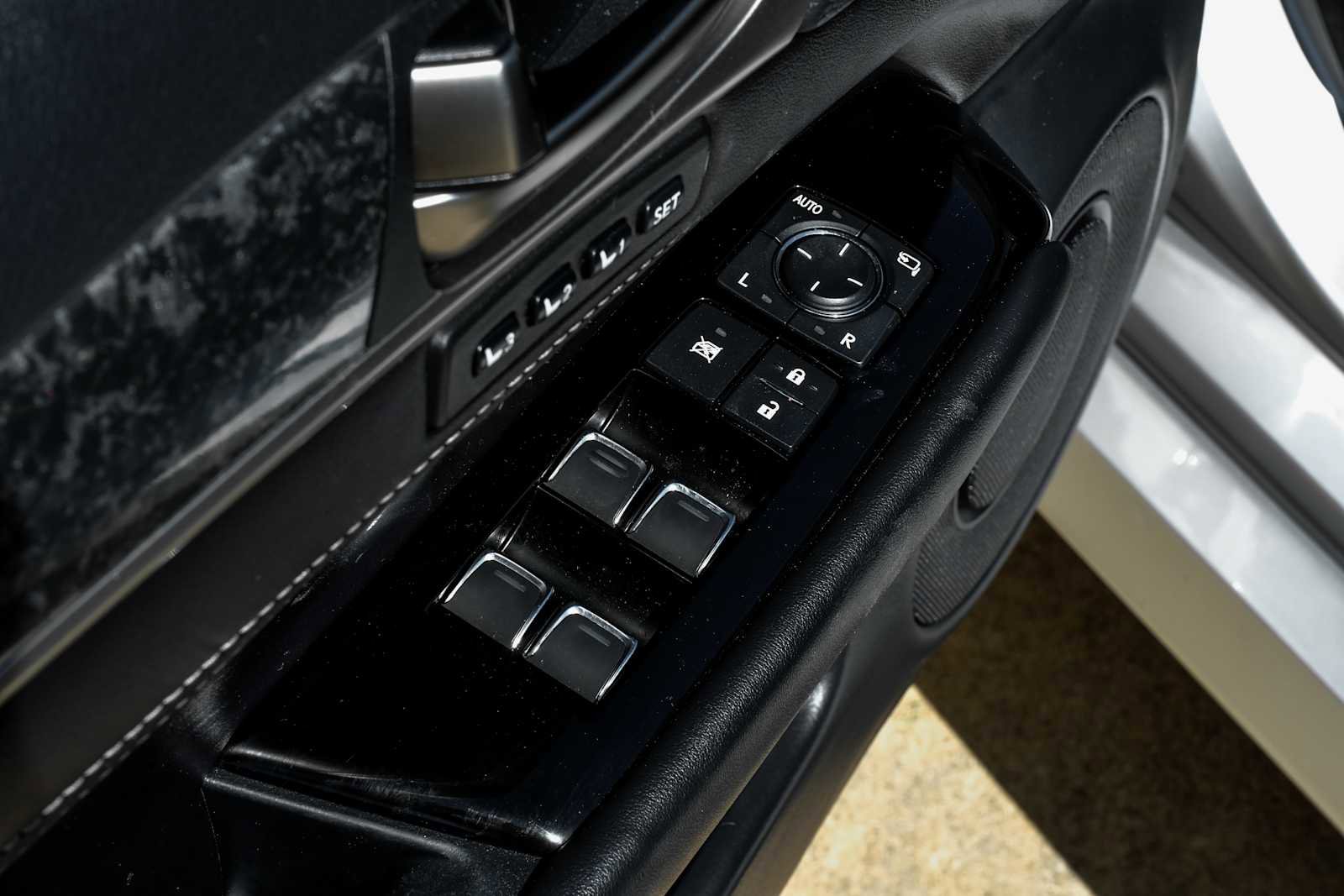 Used 2018 Lexus GS 450h image 46