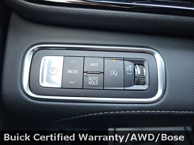 Certified 2025 Buick Enclave Preferred image 19