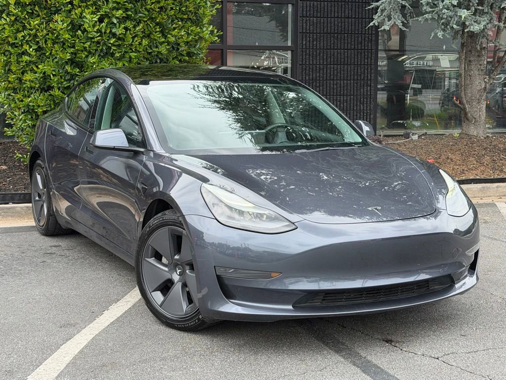 Used 2022 Tesla Model 3 Standard Range RWD image 7