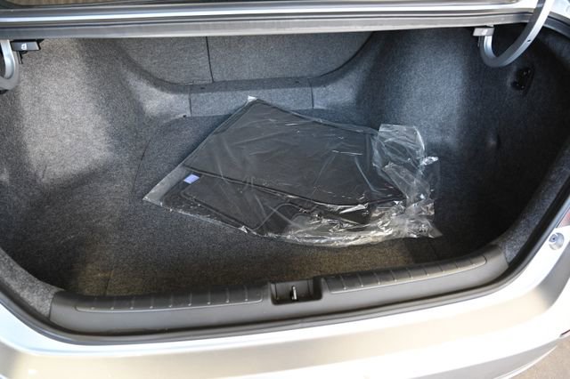 Used 2019 Honda Accord EX image 30