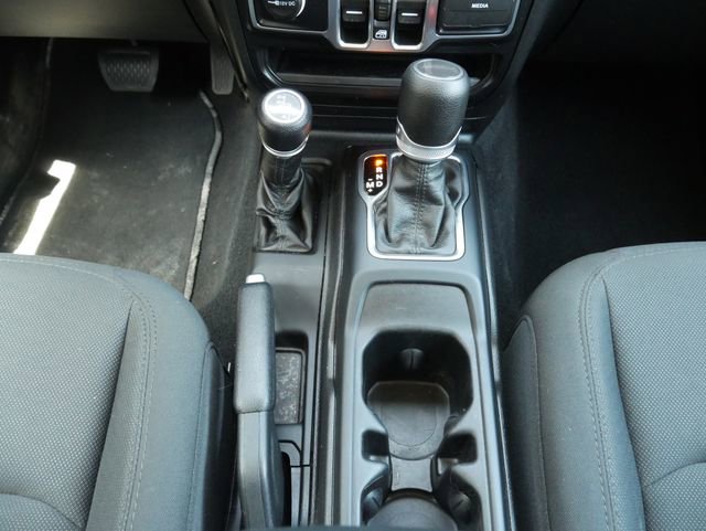 Used 2022 Jeep Gladiator Sport AWD/4WD image 22