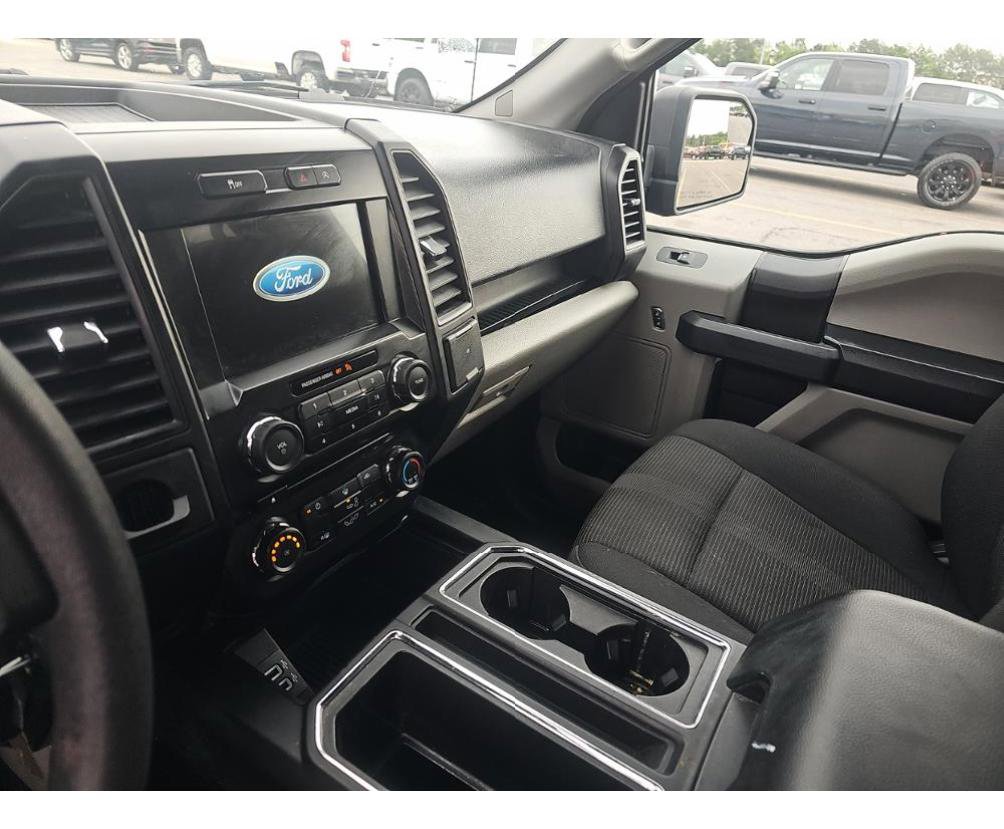 Used 2017 Ford F150 XL w/ Equipment Group 101A Mid RWD image 10