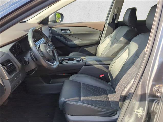 Certified 2023 Nissan Rogue Platinum w/ Platinum Premium Package AWD/4WD image 16