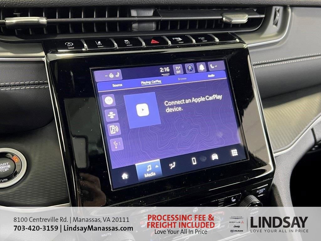 New 2025 Jeep Grand Cherokee Laredo X w/ Luxury Tech Group I AWD/4WD image 27