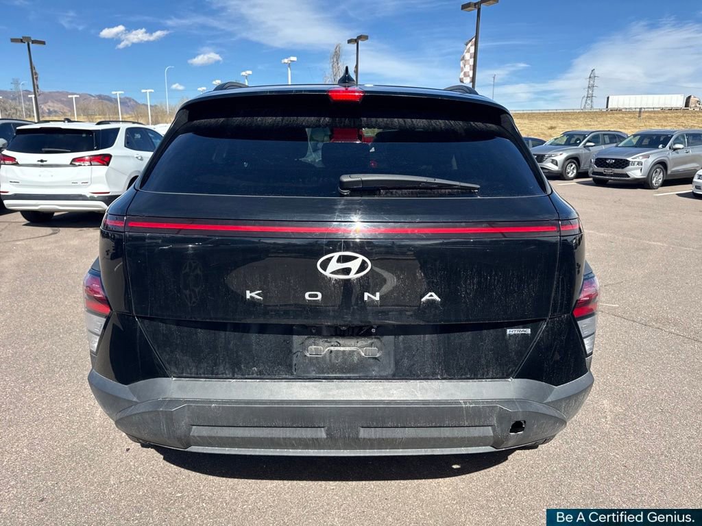 Certified 2024 Hyundai Kona SEL AWD/4WD image 17