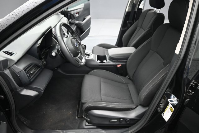Used 2025 Subaru Legacy Premium AWD/4WD image 12