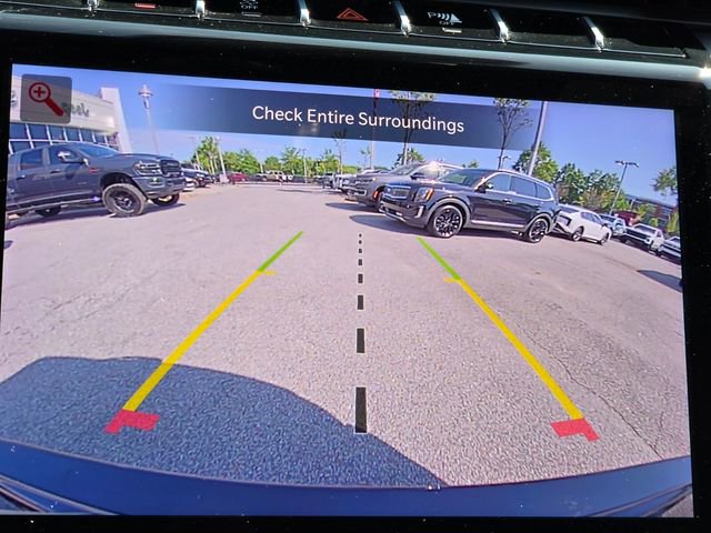 Used 2025 Jeep Grand Cherokee Limited w/ Black Appearance Package AWD/4WD image 16