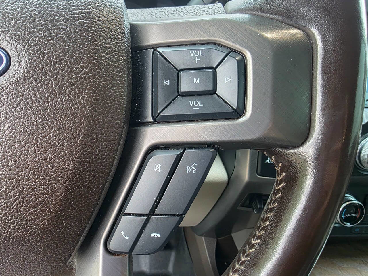 Used 2019 Ford F250 Limited image 23