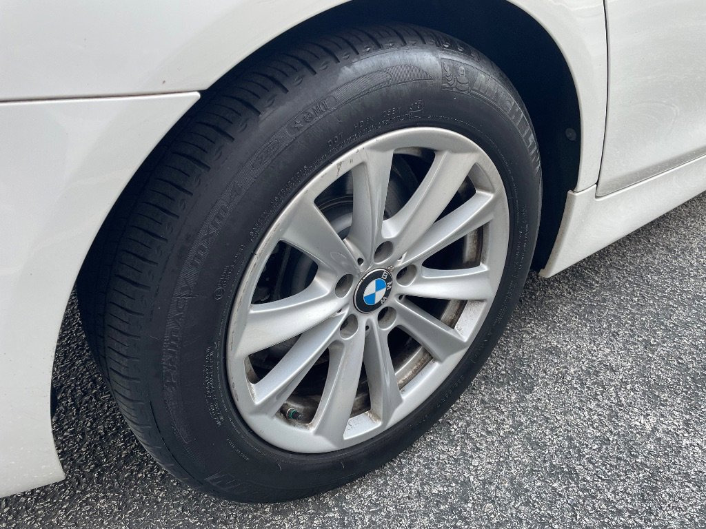 Used 2016 BMW 528i xDrive Sedan AWD/4WD image 11