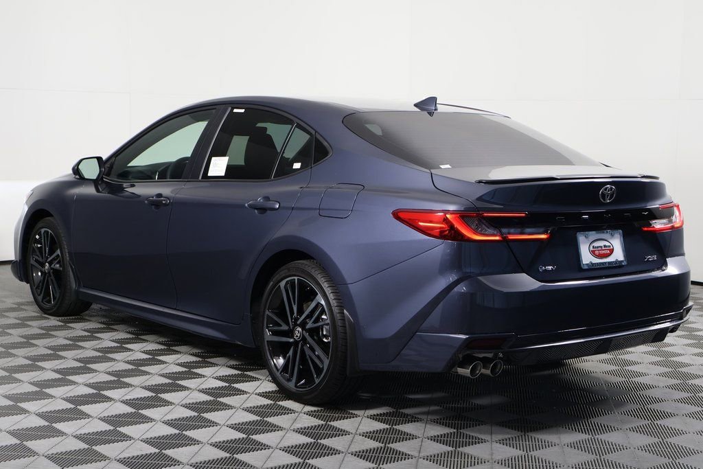 Used 2026 Toyota Camry XSE FWD image 6