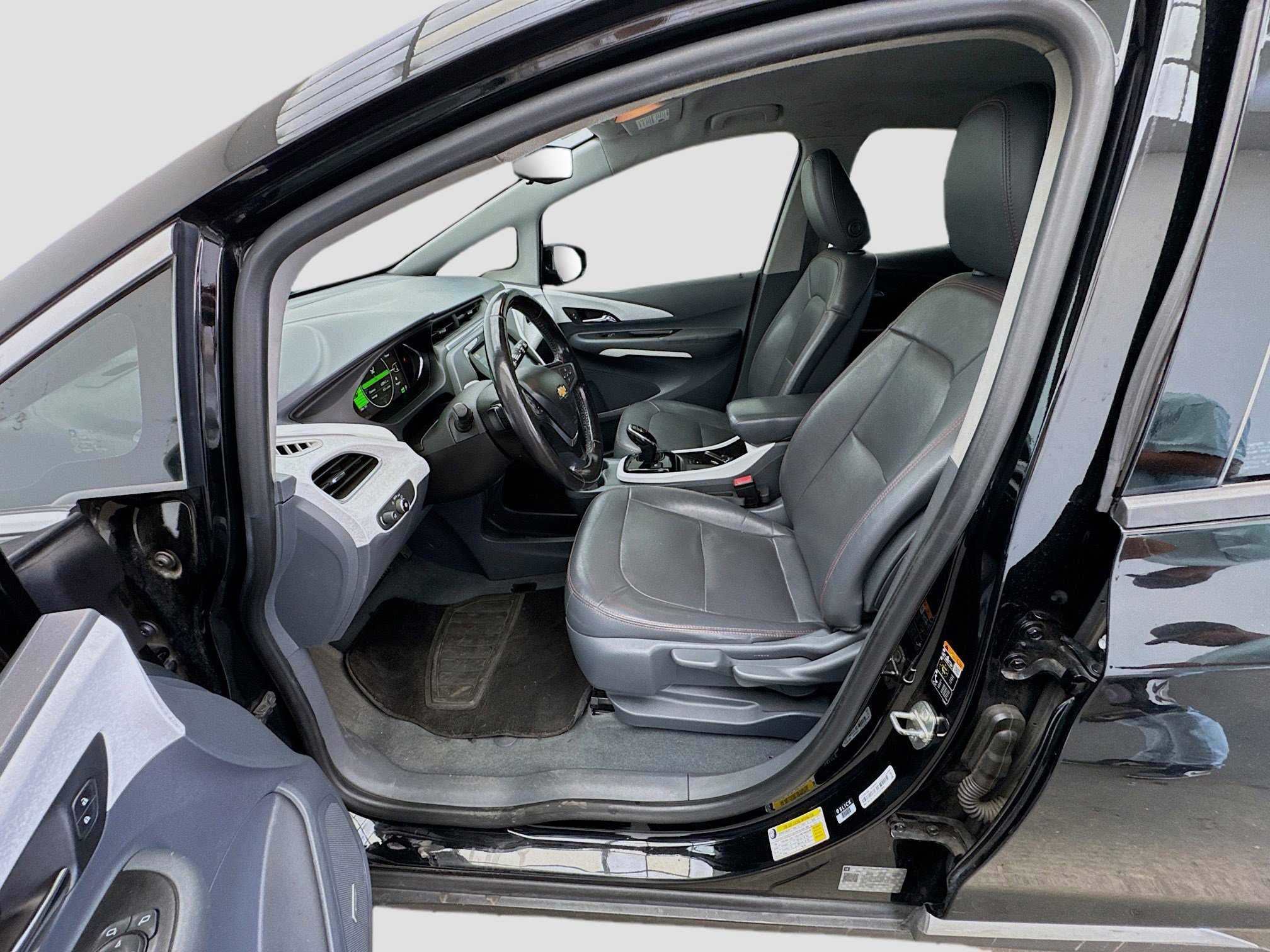 Used 2019 Chevrolet Bolt Premier w/ Infotainment Package image 13