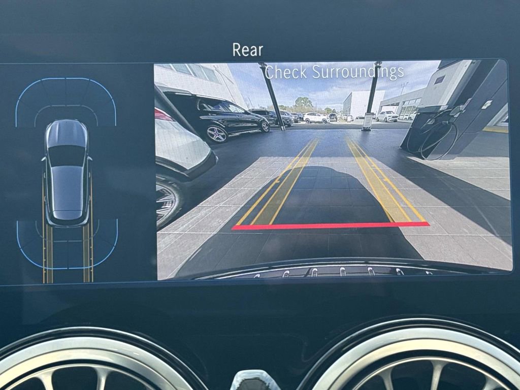 Used 2025 Mercedes-Benz GLA 250 image 26