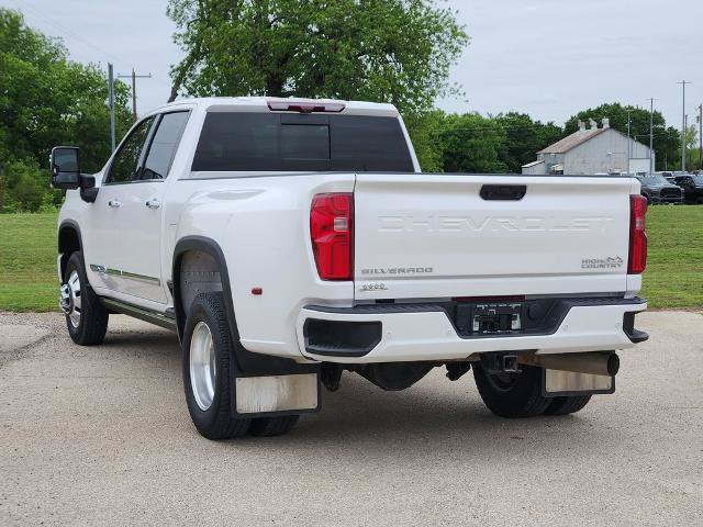 Used 2024 Chevrolet Silverado 3500 High Country w/ High Country Premium Package AWD/4WD image 5