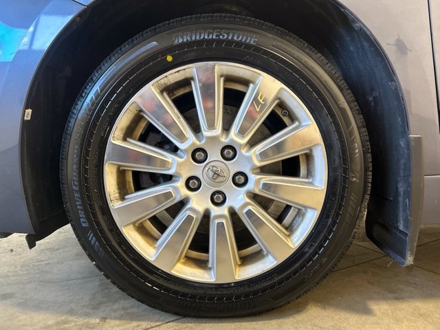 Used 2017 Toyota Sienna LE AWD/4WD image 10
