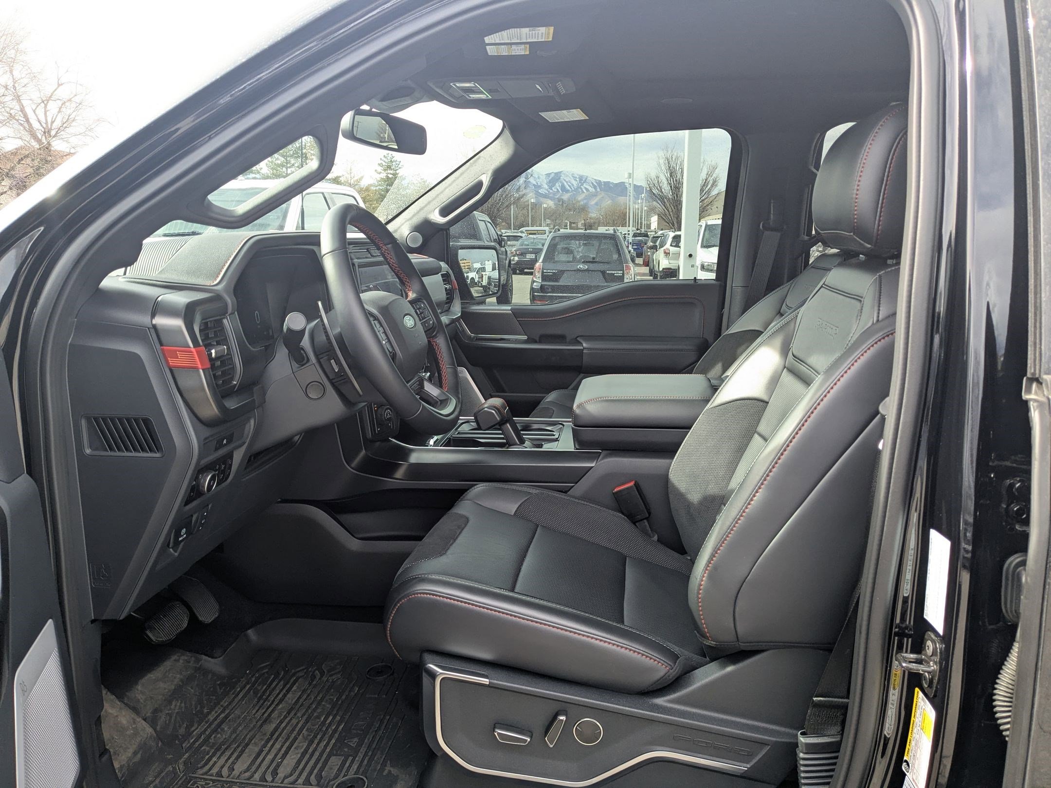 Used 2025 Ford F150 Raptor image 17