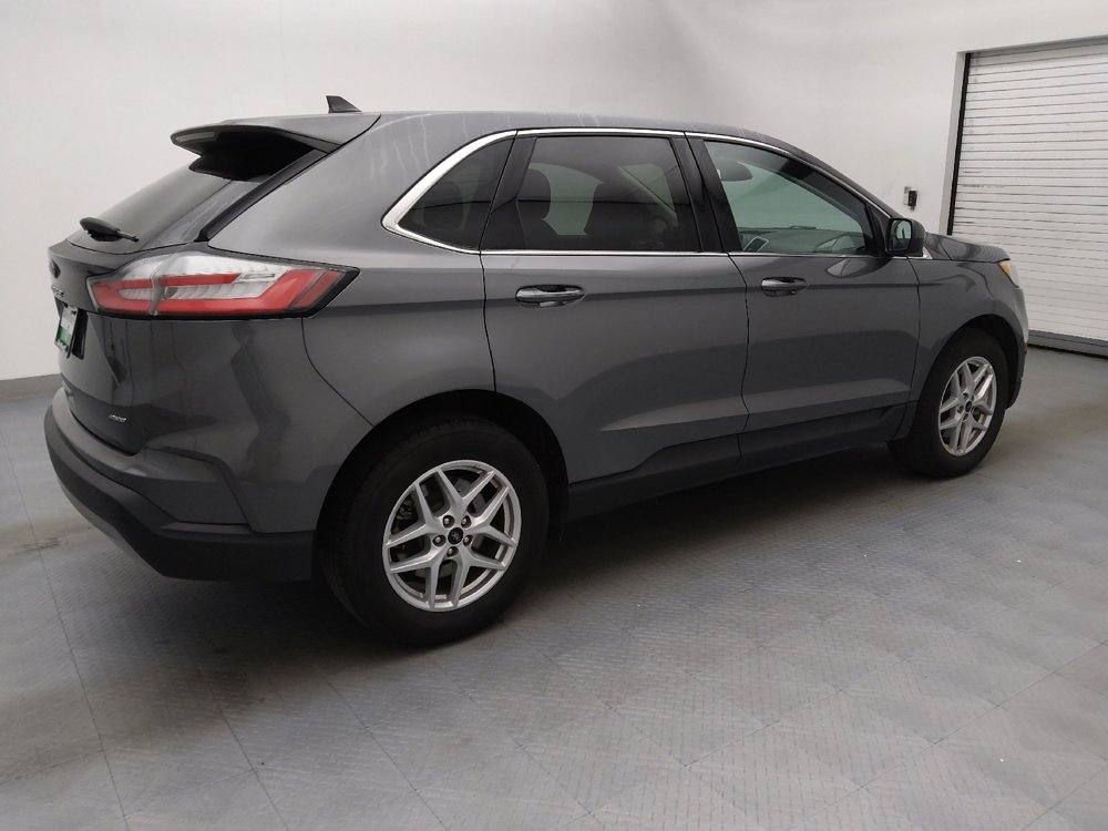 Used 2024 Ford Edge SEL image 10