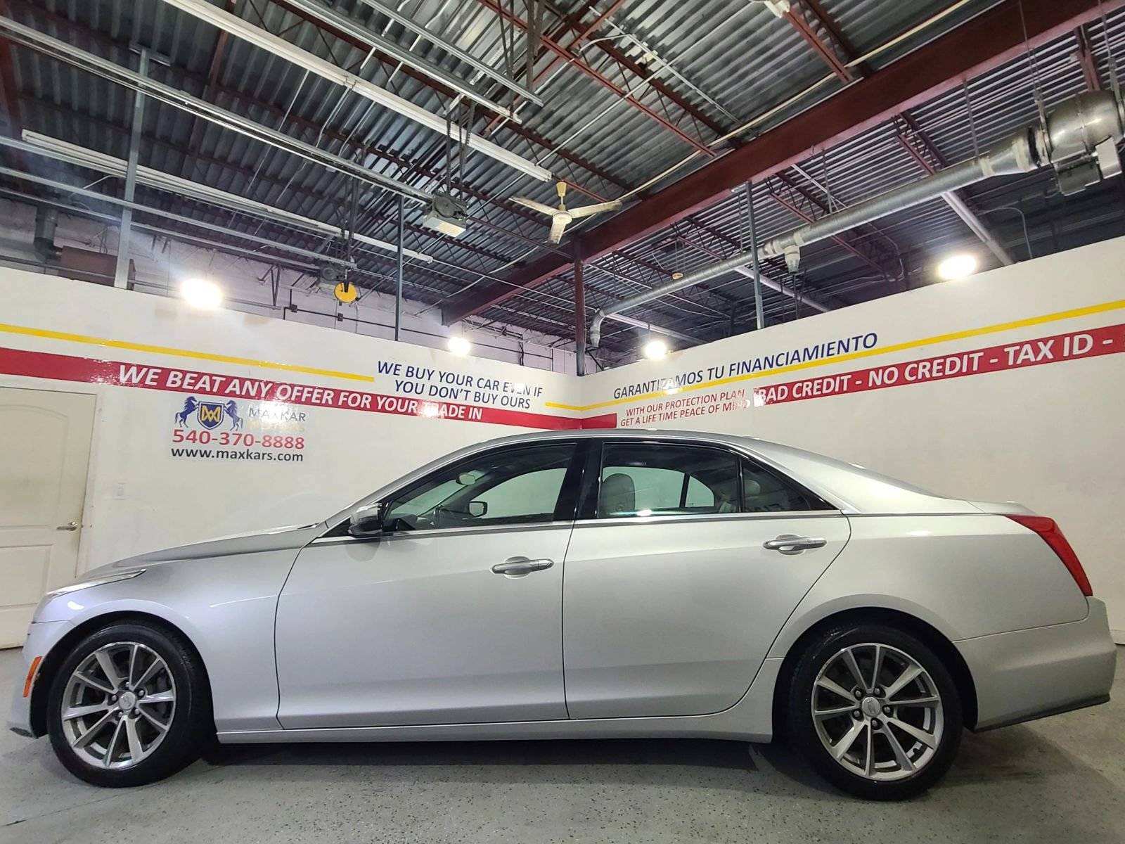 Used 2019 Cadillac CTS Luxury RWD image 8