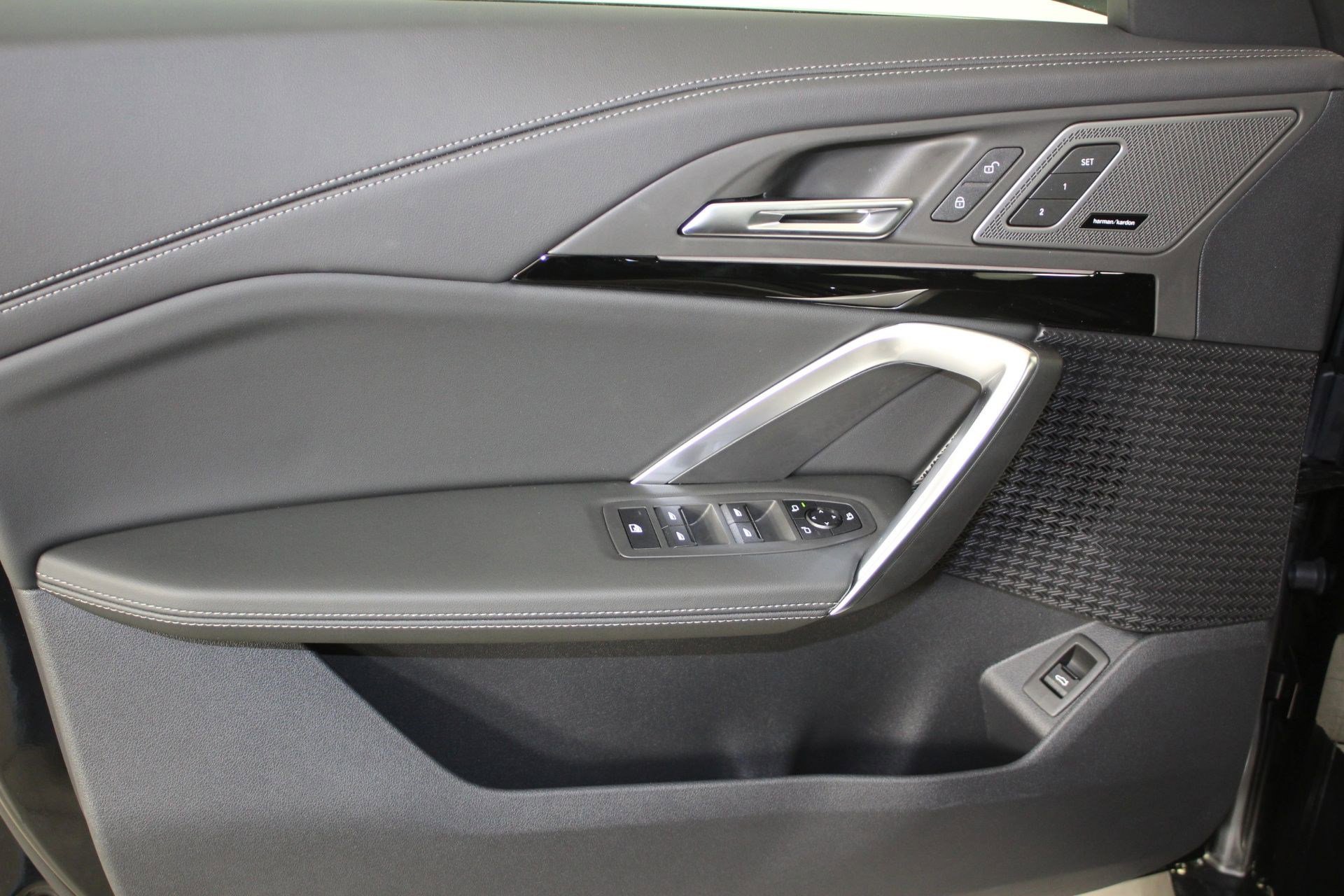 New 2026 BMW X1 xDrive28i w/ Convenience Package image 12