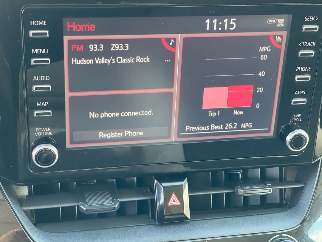 Used 2020 Toyota Corolla LE FWD image 5