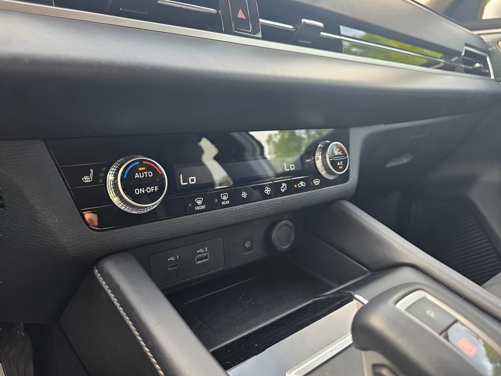 Used 2023 Mitsubishi Outlander SE image 30