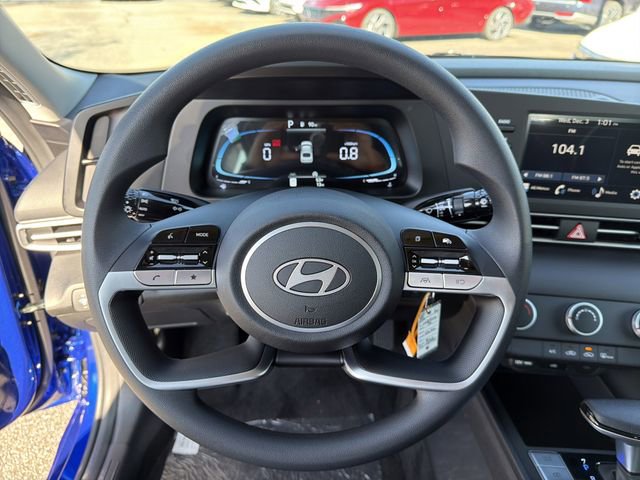 New 2026 Hyundai Elantra SE image 23