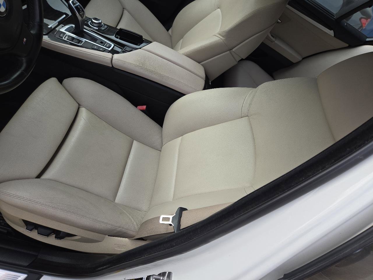 Used 2011 BMW 550i Sedan image 8