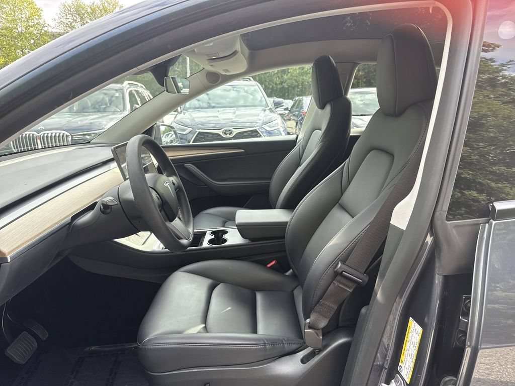 Used 2023 Tesla Model Y Long Range AWD/4WD image 13