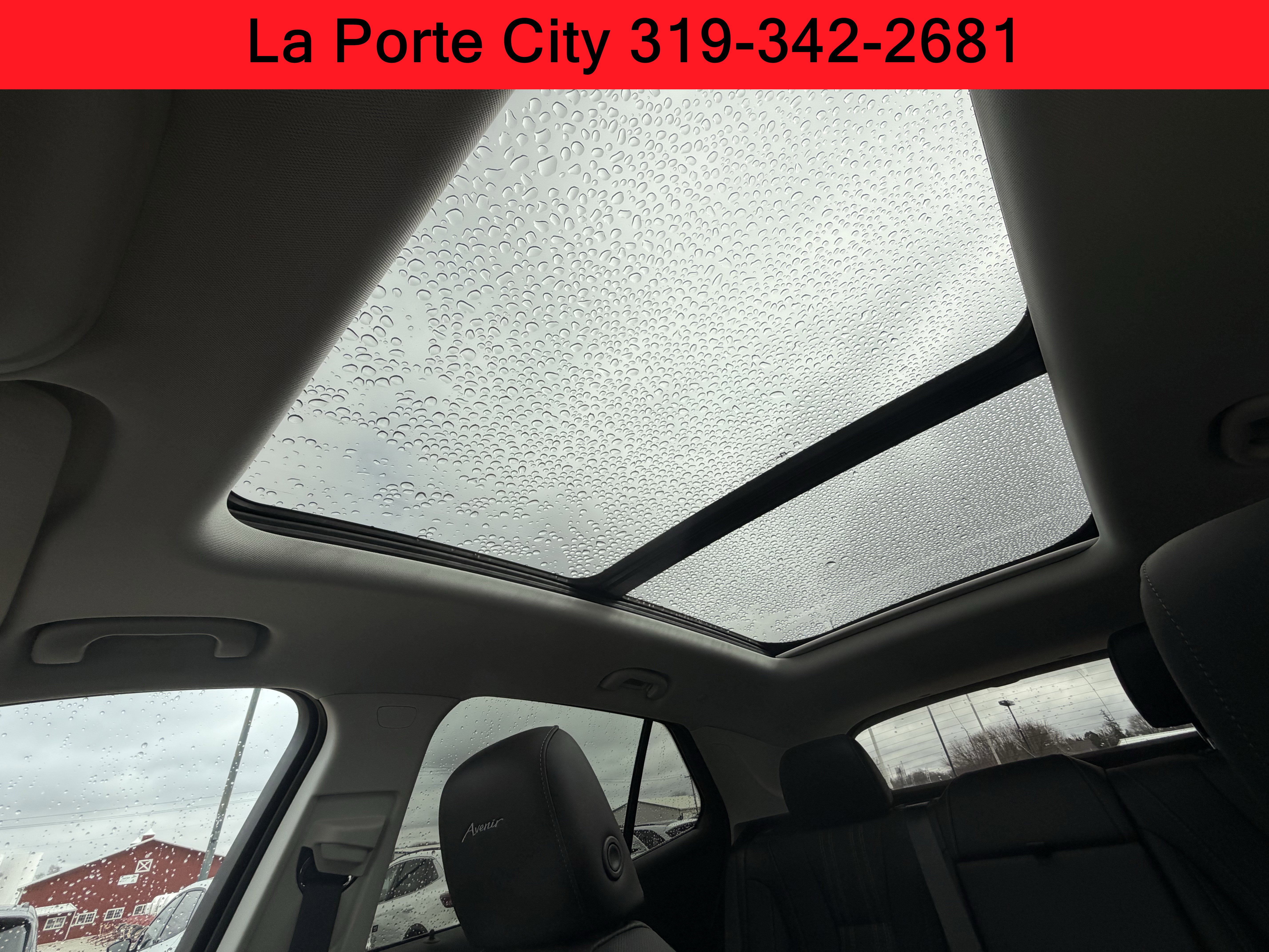 Used 2025 Buick Envision Avenir image 16